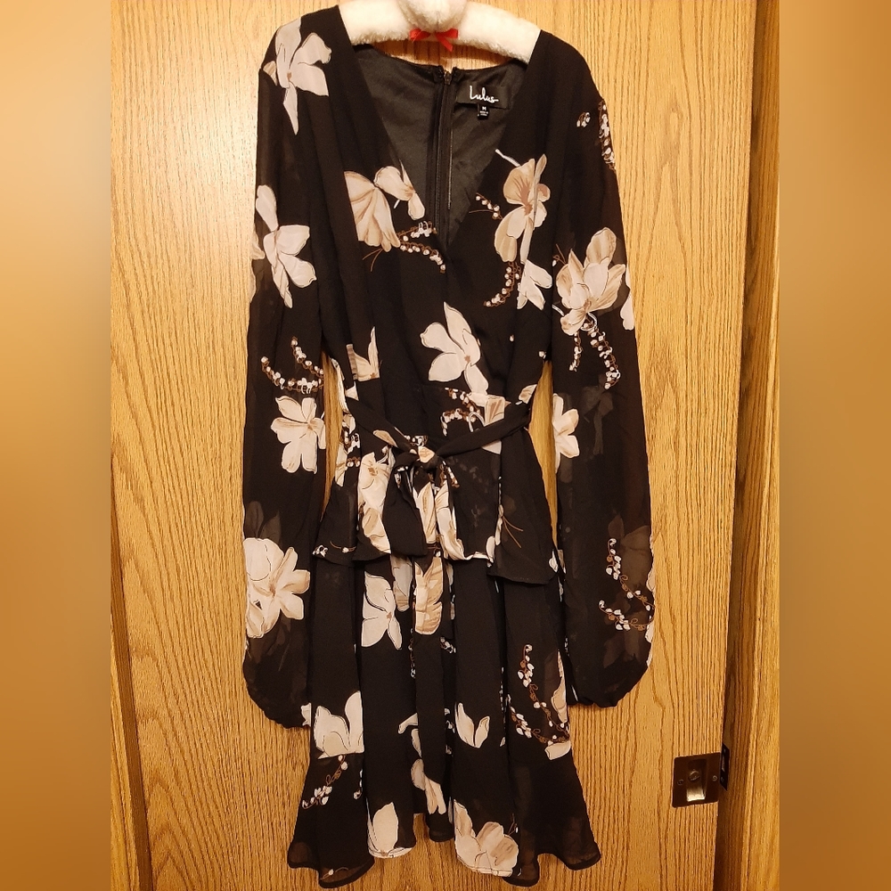 Lulu's Floral Print Tie Dress